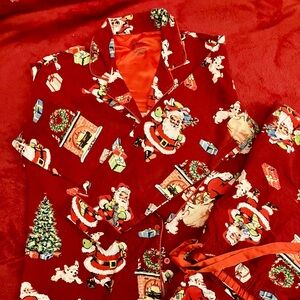 Nick and Nora Red Vintage Santa Two Piece Flannel Pajamas Size Large